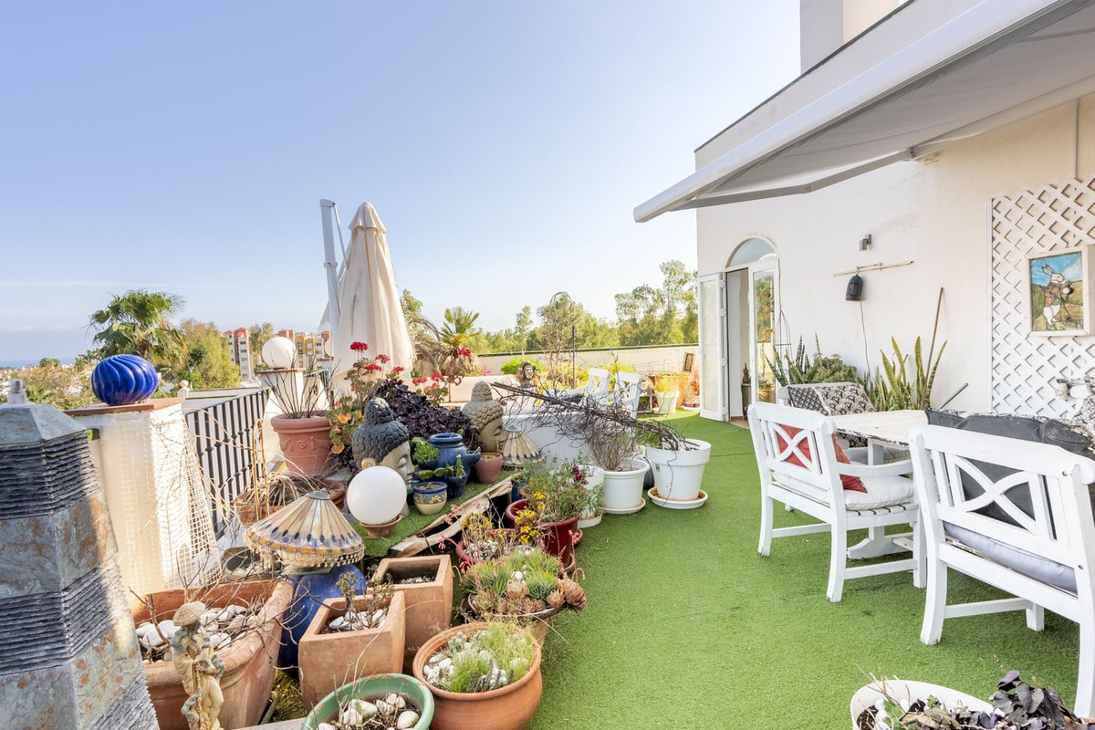 Se vende Apartamento en Planta Última de 3 dormitorios en Costa Del Sol, Málaga, España
