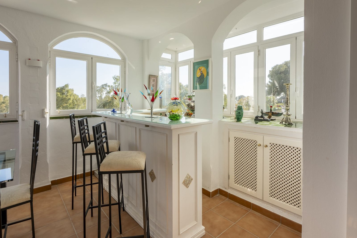 Se vende Apartamento en Planta Última de 3 dormitorios en Costa Del Sol, Málaga, España
