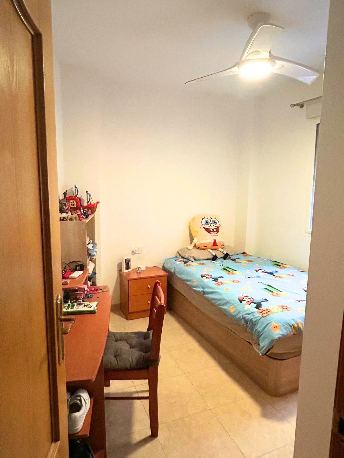 Se vende Apartamento Planta Media de 2 dormitorios en Costa Del Sol, Málaga, España