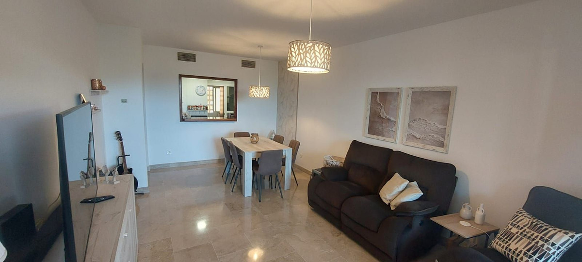 2 Bed Apartment for sale in La Duquesa Costa Del Sol, Málaga, Spain