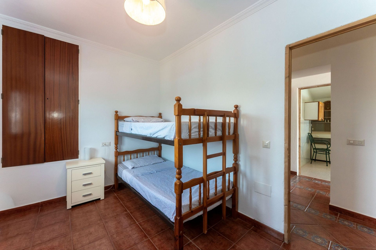 4 Bed Townhouse for sale in Coín Costa Del Sol, Málaga, Spain