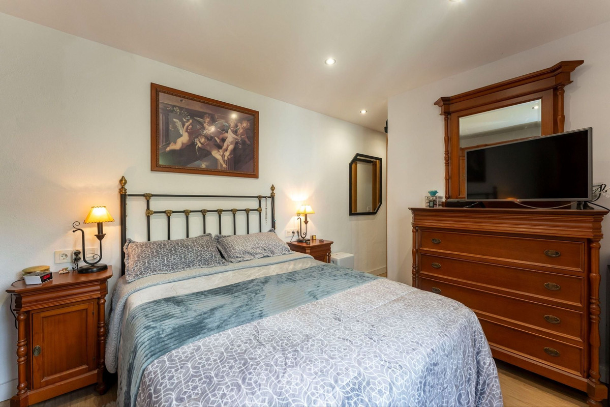 3 Bed Townhouse for sale in Coín Costa Del Sol, Málaga, Spain