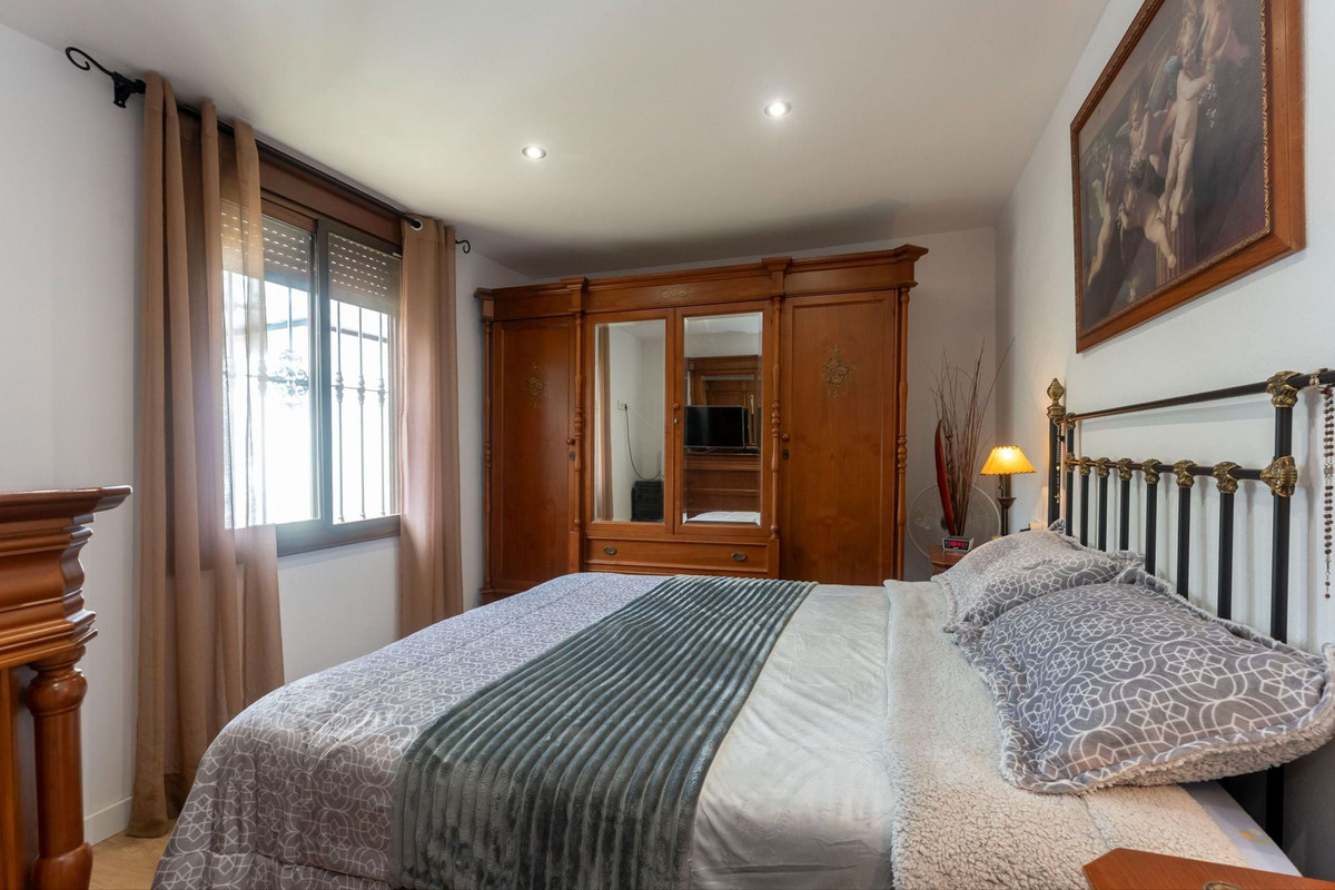 3 Bed Townhouse for sale in Coín Costa Del Sol, Málaga, Spain