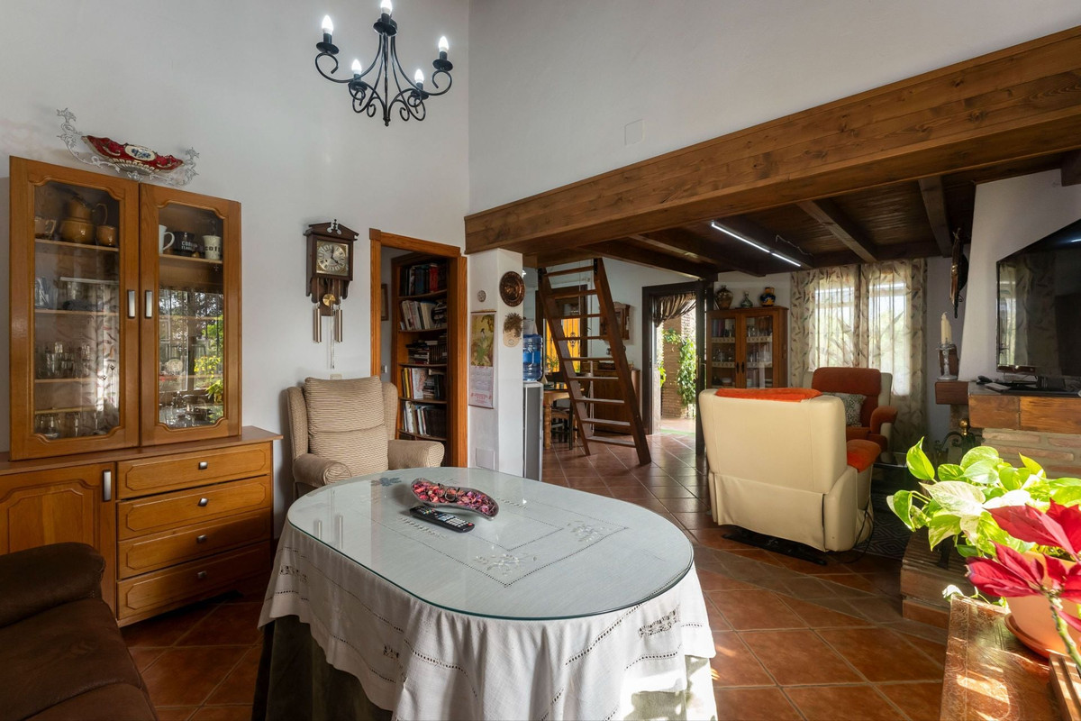 3 Bed Townhouse for sale in Coín Costa Del Sol, Málaga, Spain