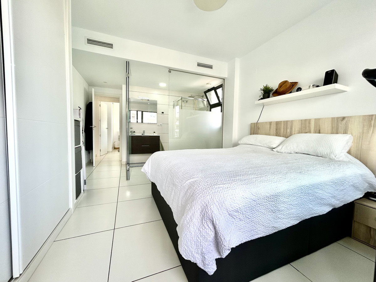 2 Bed Apartment for sale in Villamartin Costa Blanca, Alicante, Spain