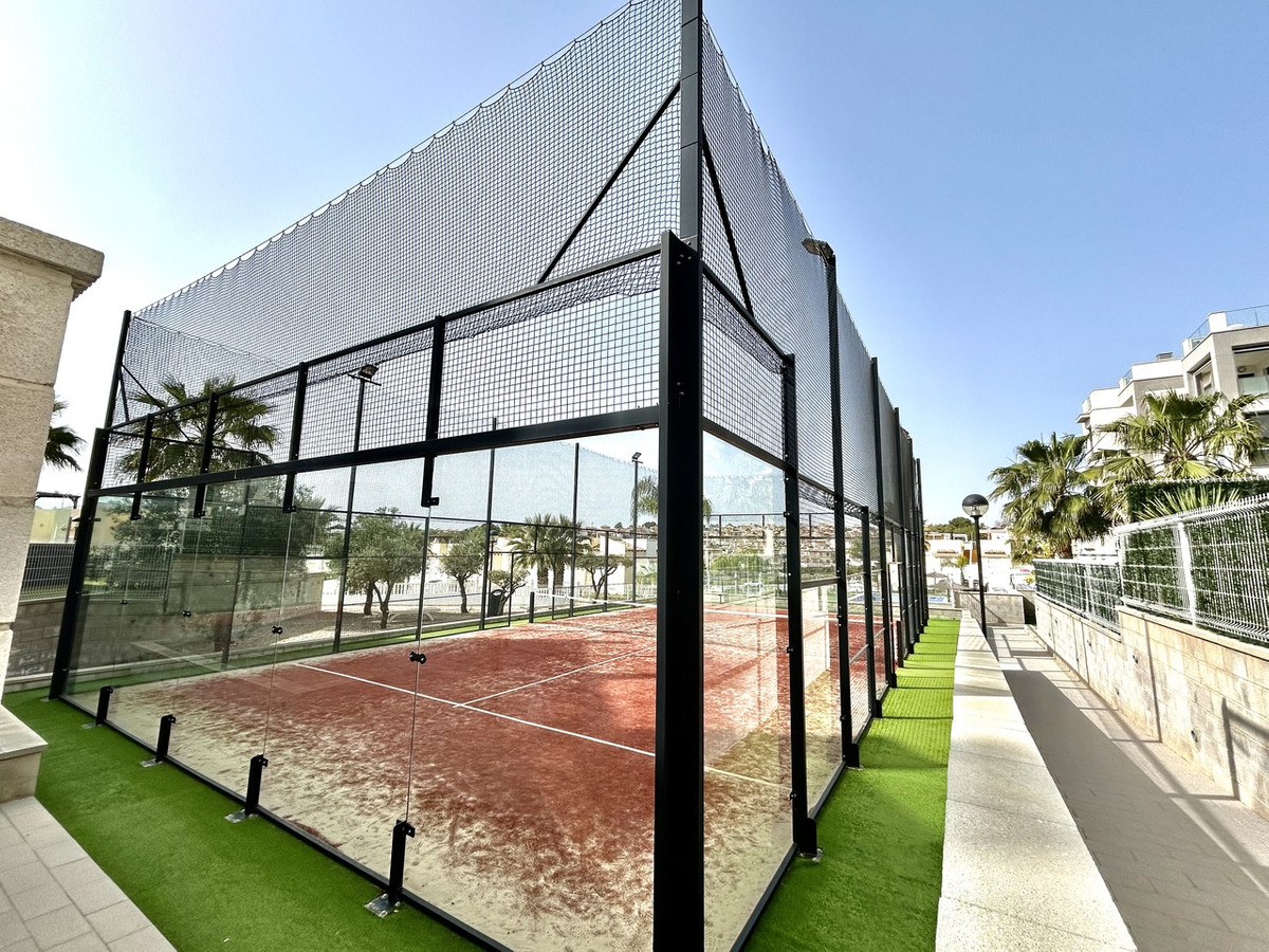2 Bed Apartment for sale in Villamartin Costa Blanca, Alicante, Spain