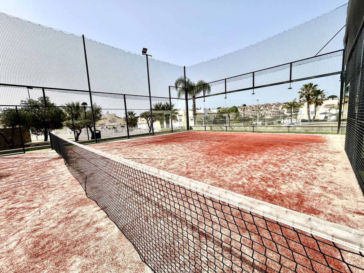 2 Bed Apartment for sale in Villamartin Costa Blanca, Alicante, Spain