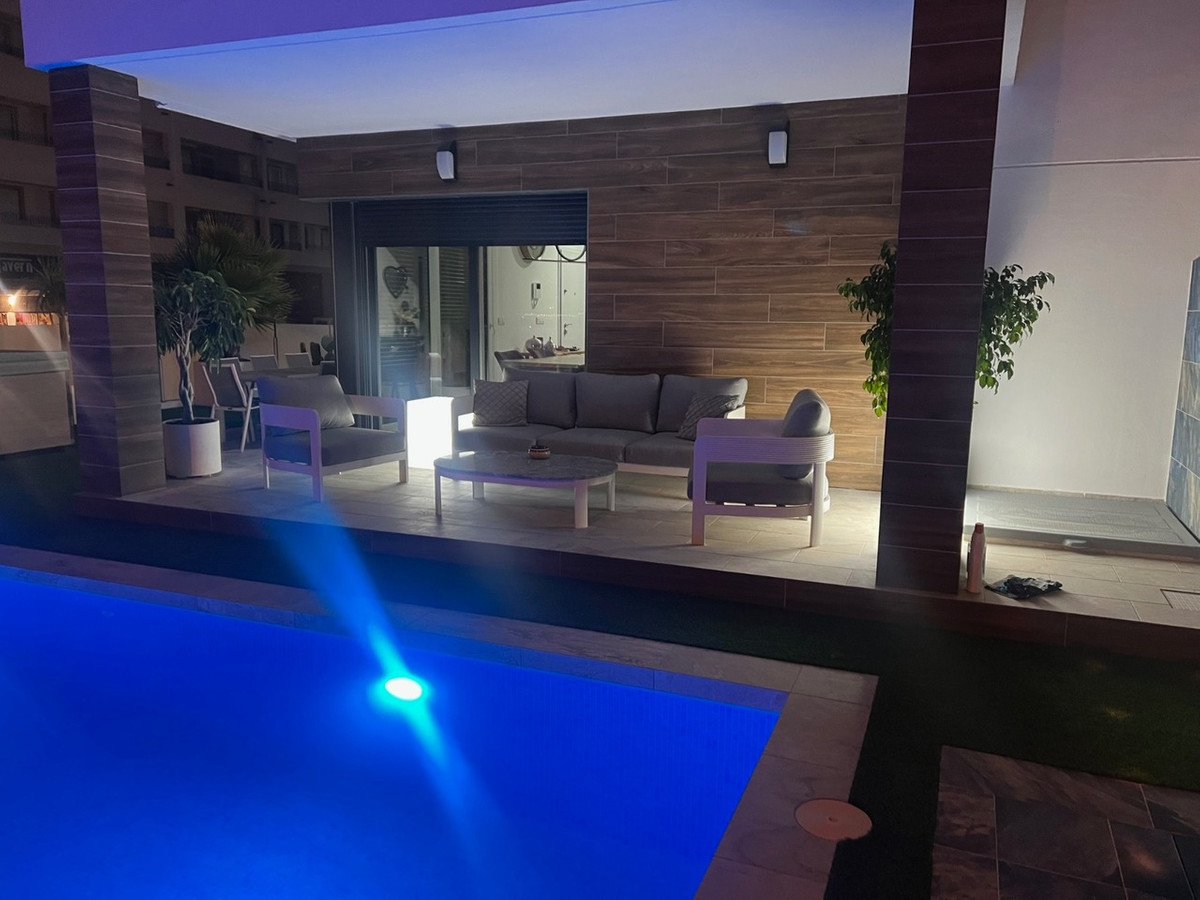 Se vende Villa - Chalet de 3 dormitorios en Costa Blanca, Alicante, España