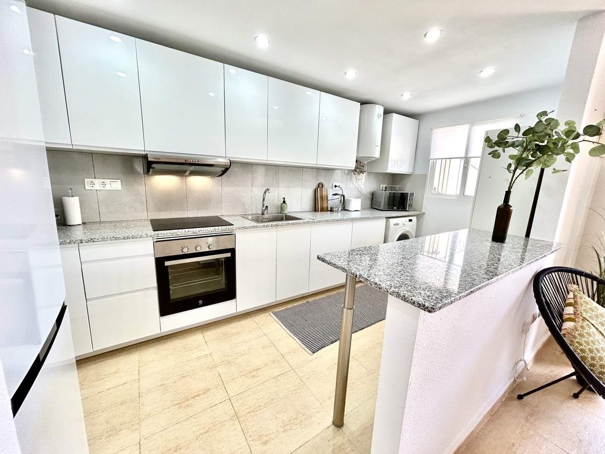 Se vende Apartamento Planta Baja de 2 dormitorios en Costa Blanca, Alicante, España
