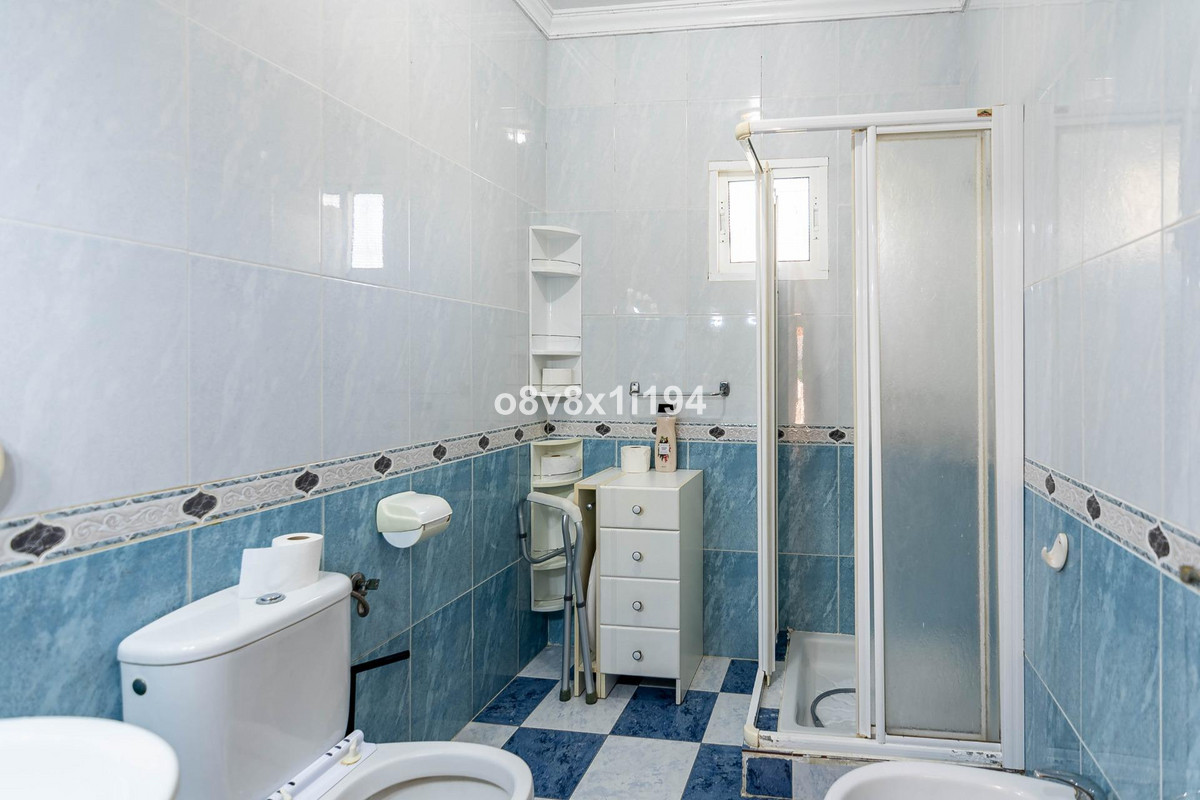 Se vende Finca - Cortijo de 3 dormitorios en Costa Del Sol, Málaga, España