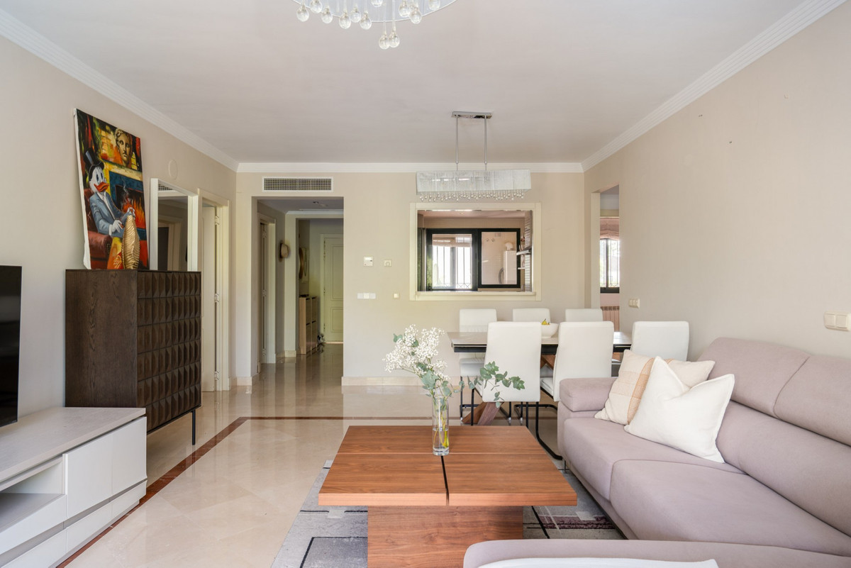 3 Bed Apartment for sale in Nueva Andalucía Costa Del Sol, Málaga, Spain