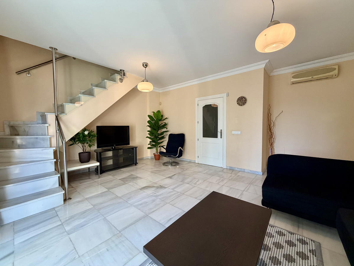 2 Bed Apartment for sale in Estepona Costa Del Sol, Málaga, Spain