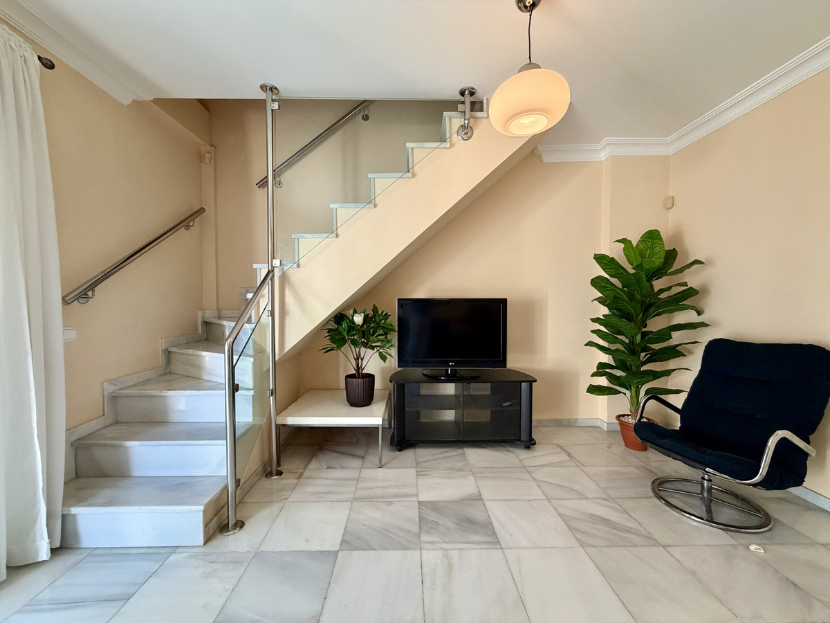 2 Bed Apartment for sale in Estepona Costa Del Sol, Málaga, Spain