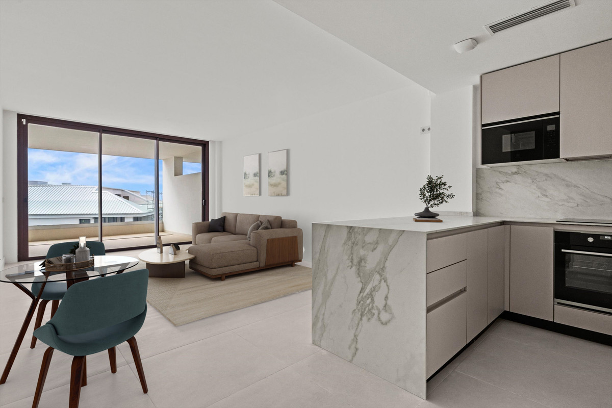 Se vende Apartamento Planta Media de 2 dormitorios en Costa Del Sol, Málaga, España