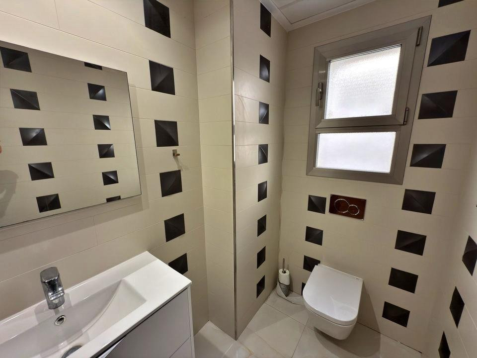 5 Bed Townhouse for sale in Villamartin Costa Blanca, Alicante, Spain