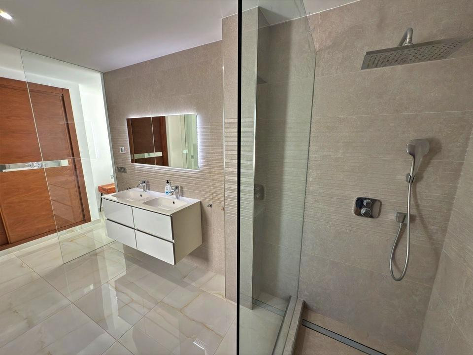 5 Bed Townhouse for sale in Villamartin Costa Blanca, Alicante, Spain