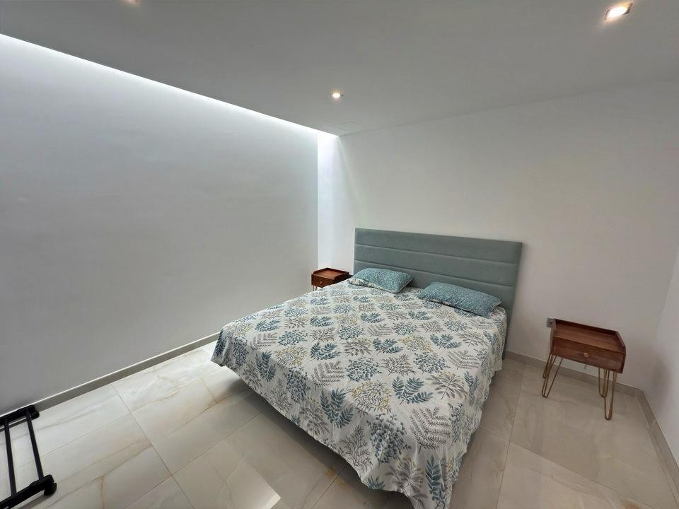 5 Bed Townhouse for sale in Villamartin Costa Blanca, Alicante, Spain