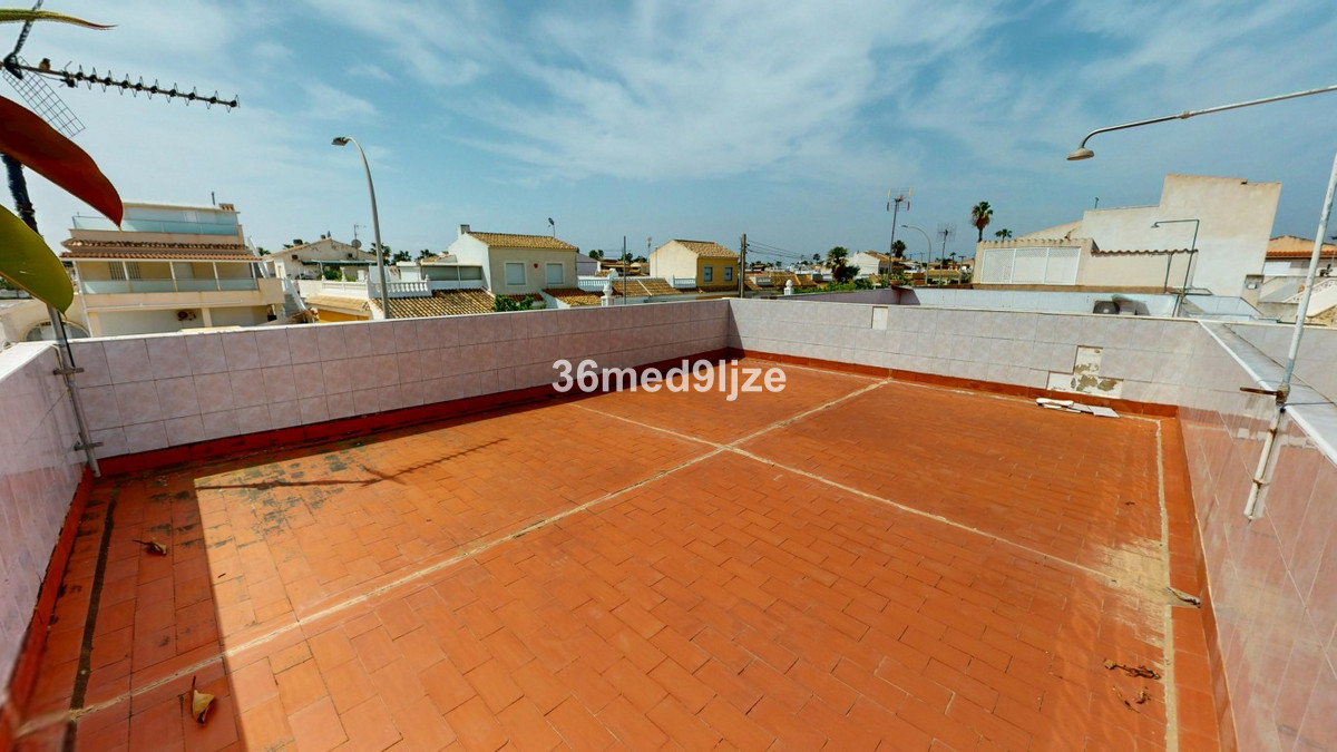 Se vende Bungalow de 2 dormitorios en Costa Calida, Murcia, España