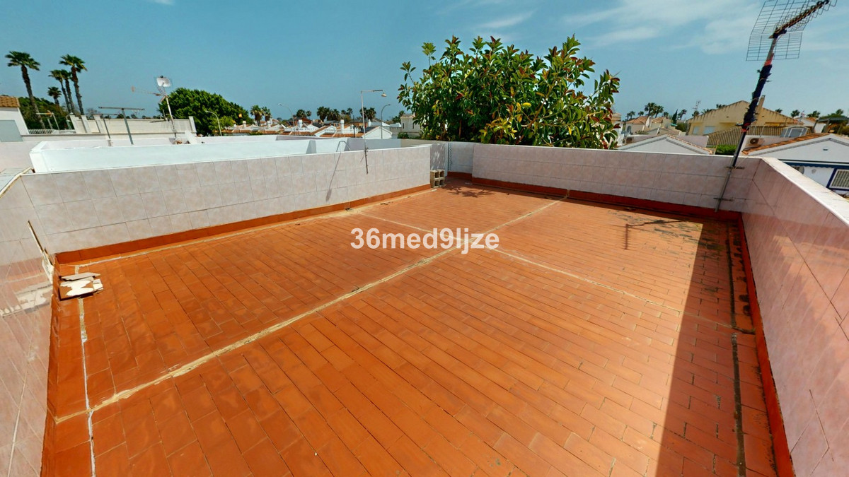 Se vende Bungalow de 2 dormitorios en Costa Calida, Murcia, España