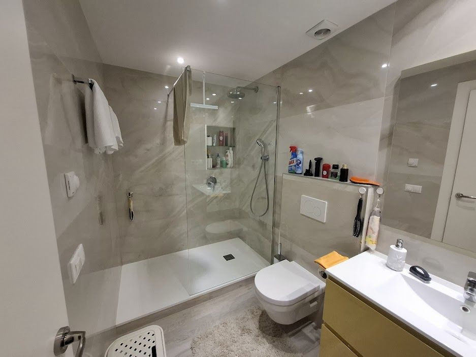 3 Bed Apartment for sale in Marbella Costa Del Sol, Málaga, Spain
