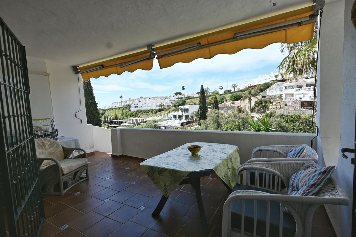 4 Bed Townhouse for sale in Calahonda Costa Del Sol, Málaga, Spain