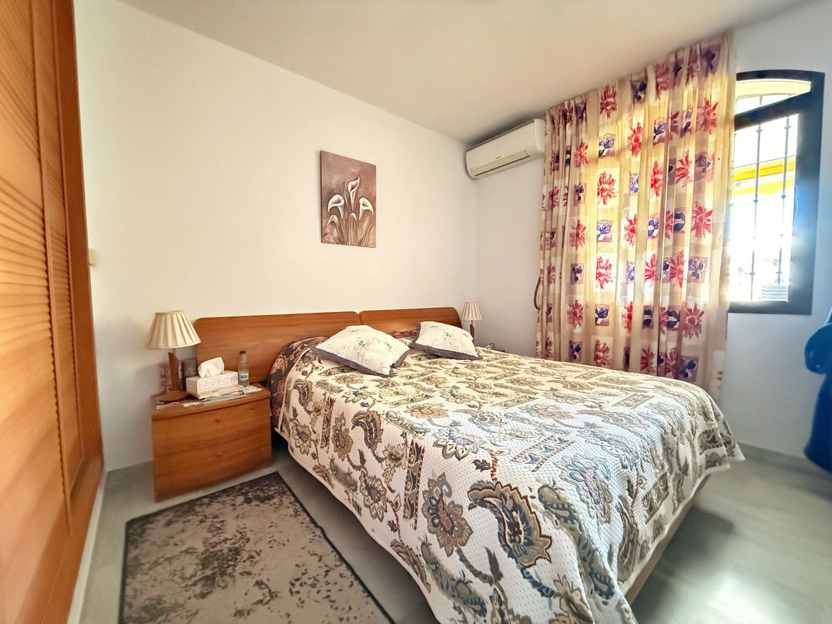 4 Bed Townhouse for sale in Calahonda Costa Del Sol, Málaga, Spain