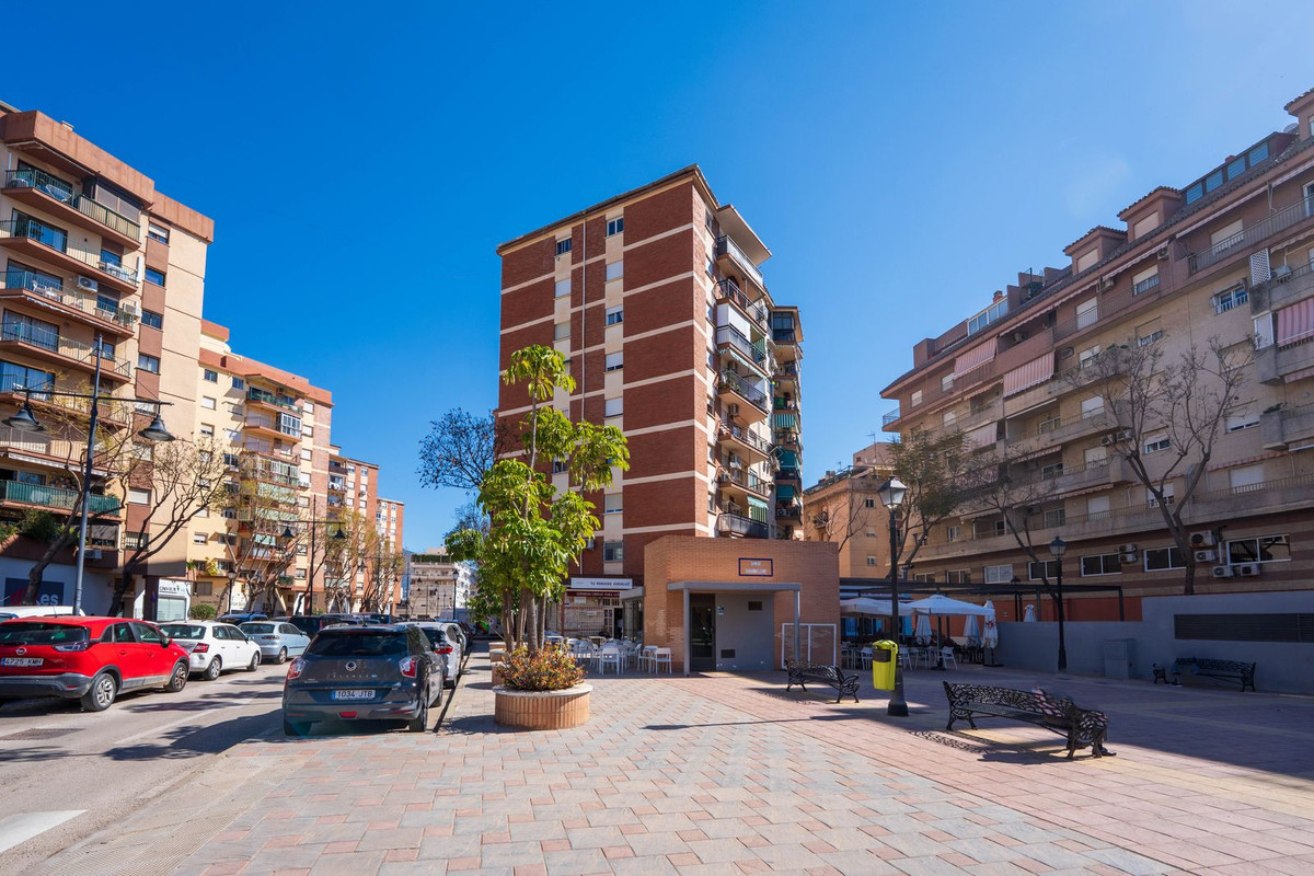 Se vende Apartamento en Planta Última de 3 dormitorios en Costa Del Sol, Málaga, España