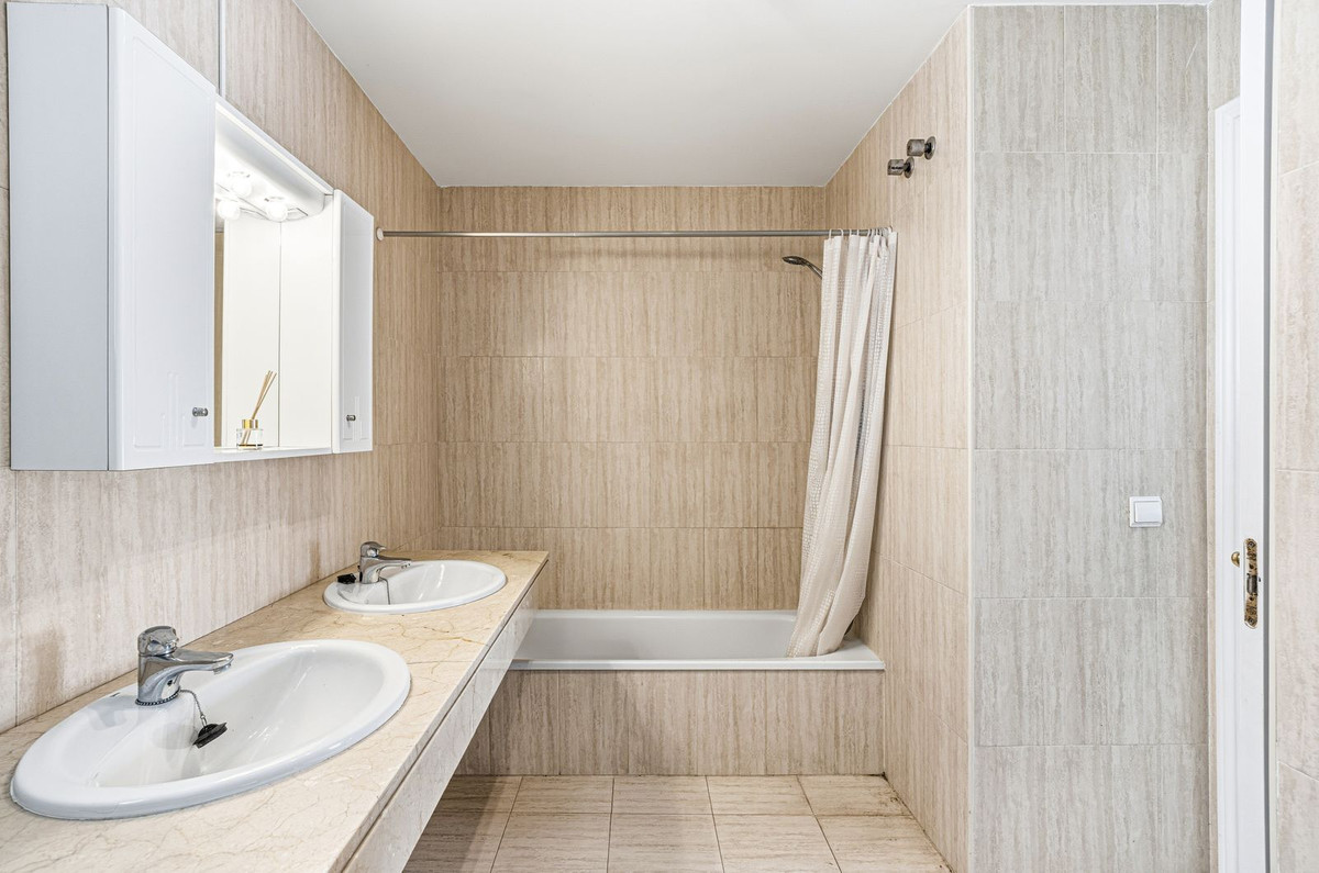 Se vende Ático de 3 dormitorios en Costa Del Sol, Málaga, España