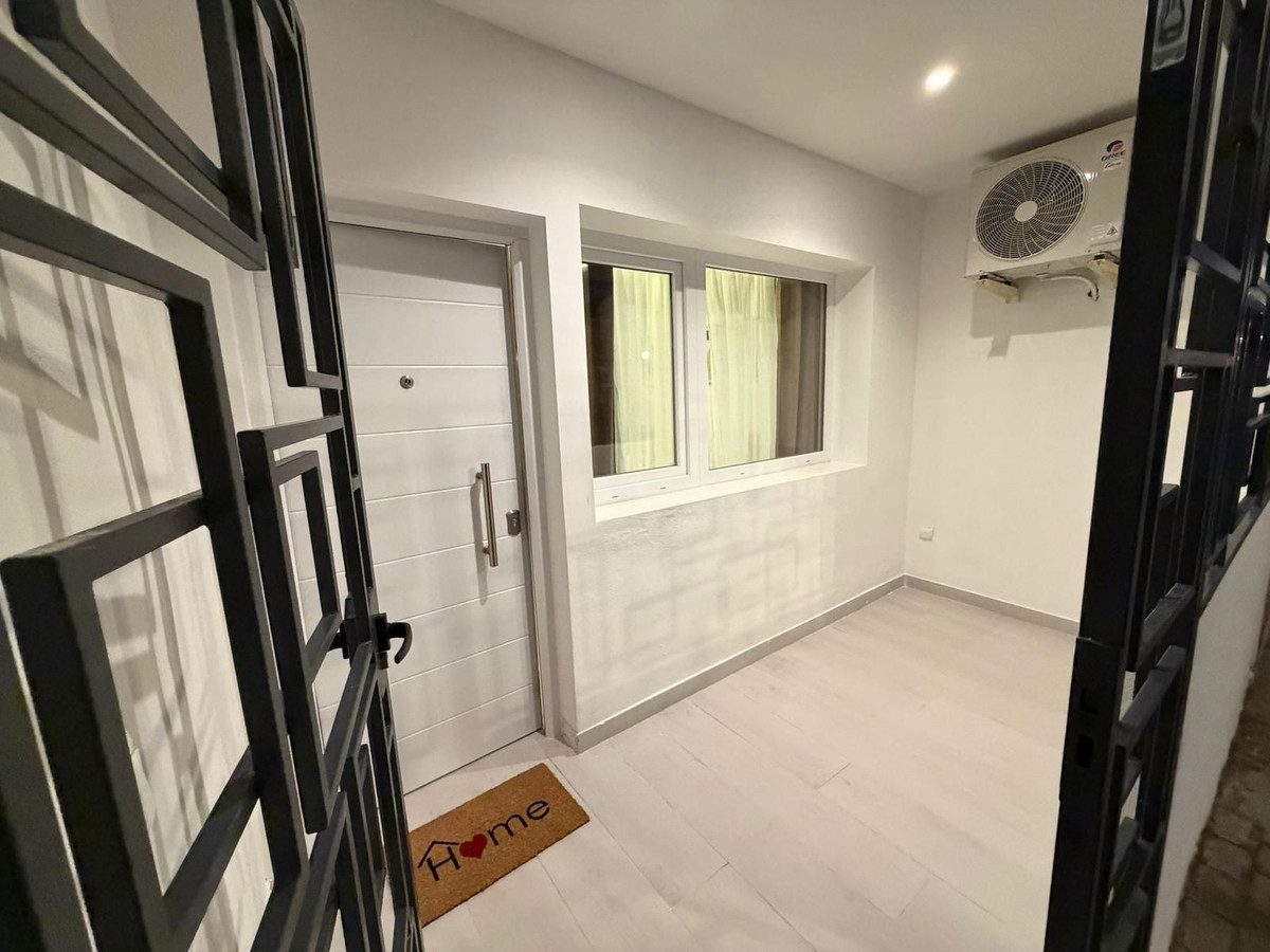 2 Bed Apartment for sale in Torremolinos Costa Del Sol, Málaga, Spain
