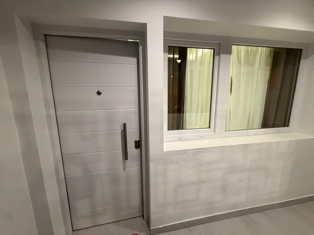 2 Bed Apartment for sale in Torremolinos Costa Del Sol, Málaga, Spain