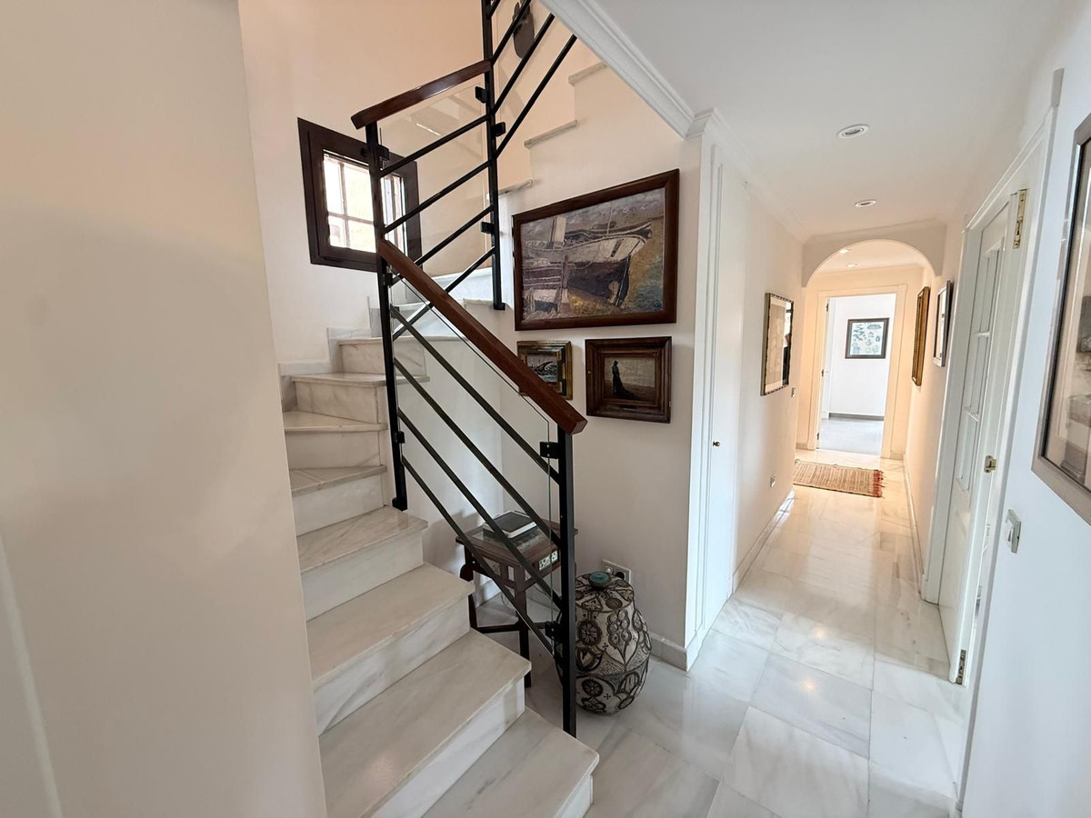 4 Bed Apartment for sale in Hacienda Del Sol Costa Del Sol, Málaga, Spain