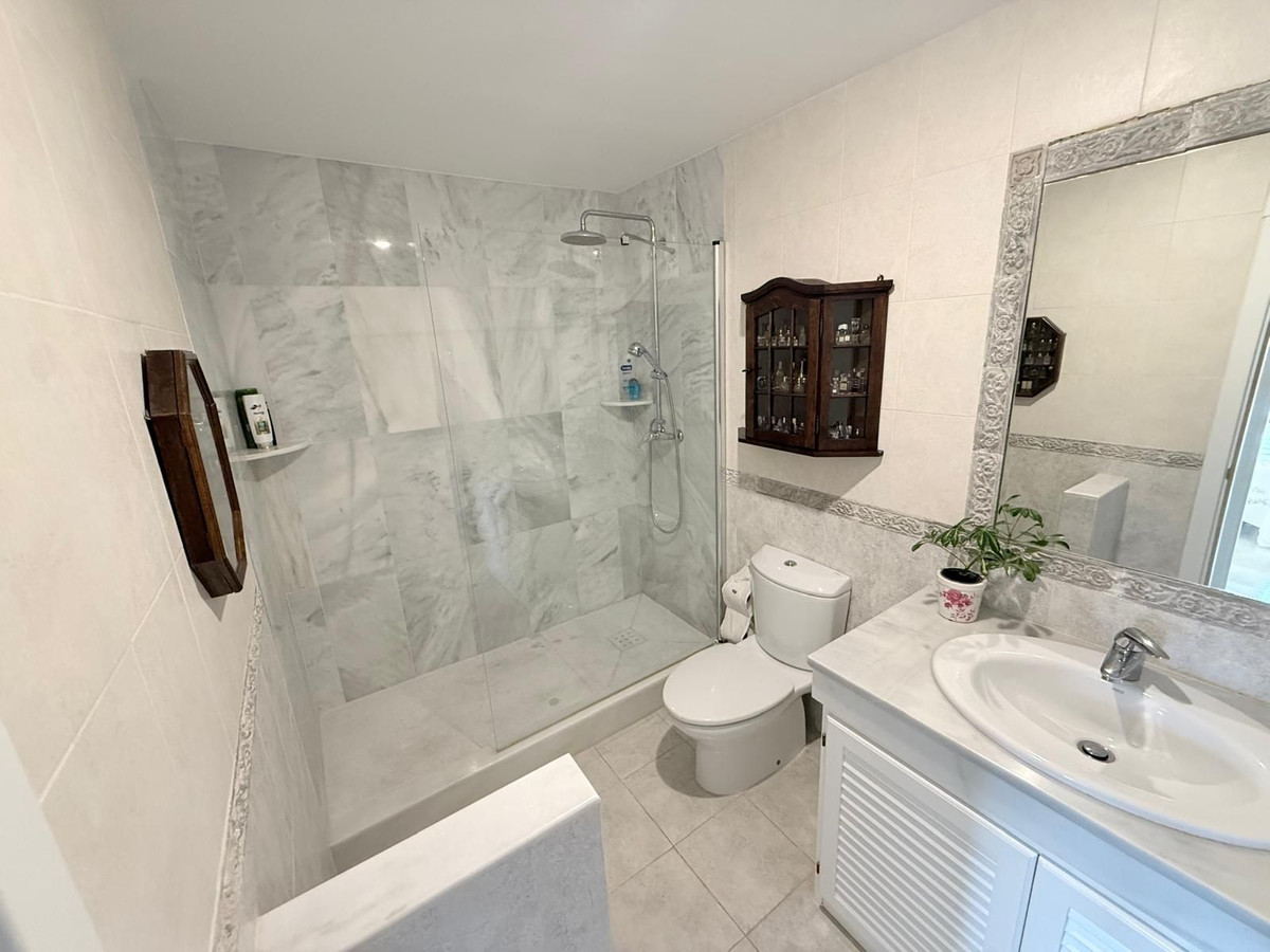4 Bed Apartment for sale in Hacienda Del Sol Costa Del Sol, Málaga, Spain