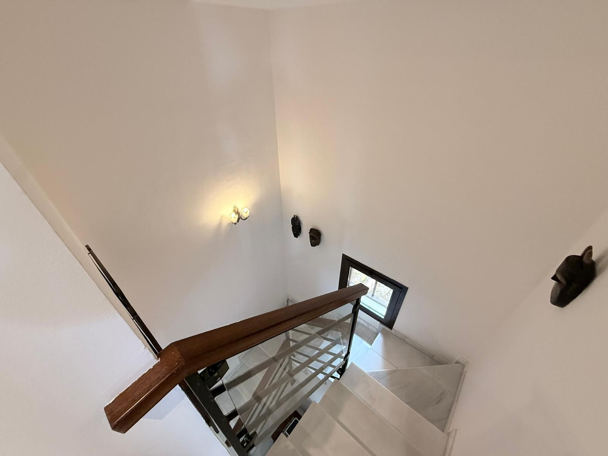 4 Bed Apartment for sale in Hacienda Del Sol Costa Del Sol, Málaga, Spain