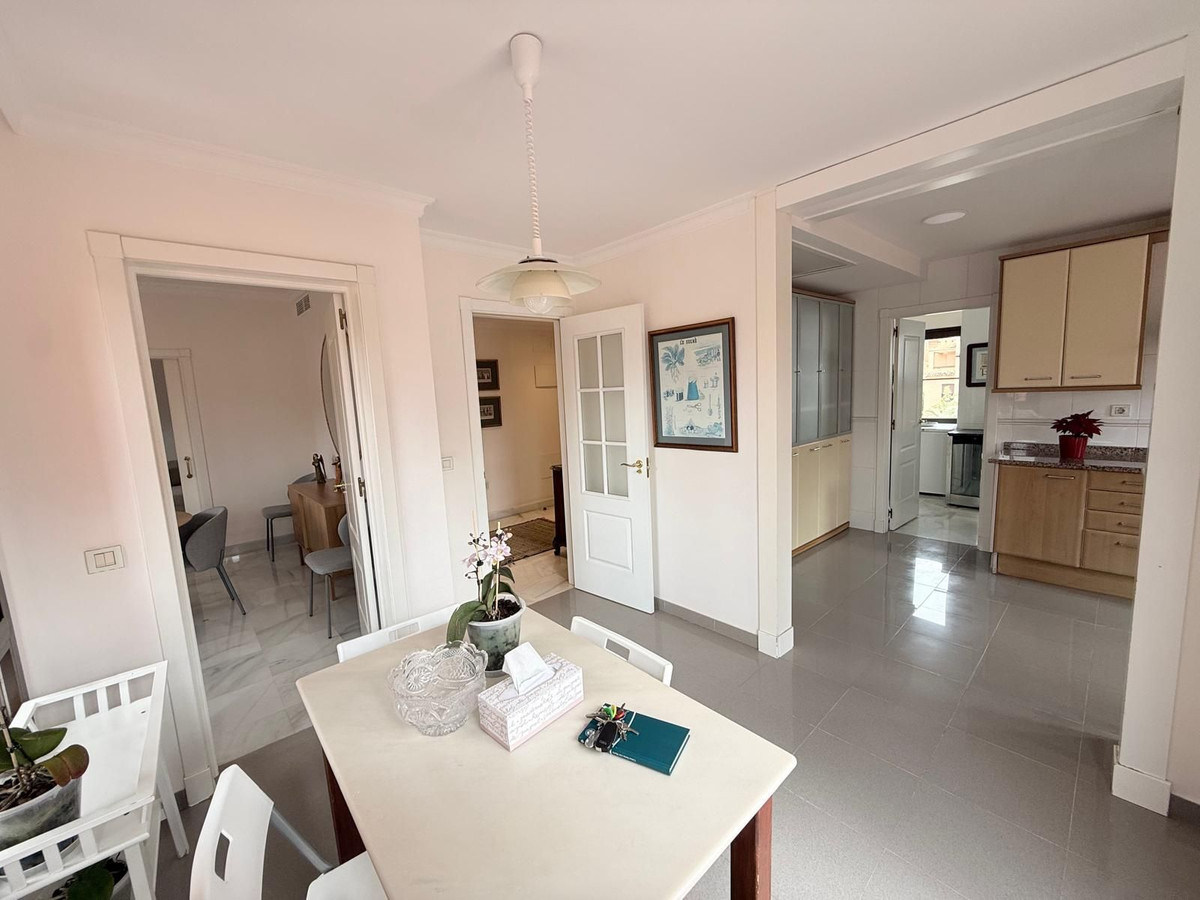 4 Bed Apartment for sale in Hacienda Del Sol Costa Del Sol, Málaga, Spain