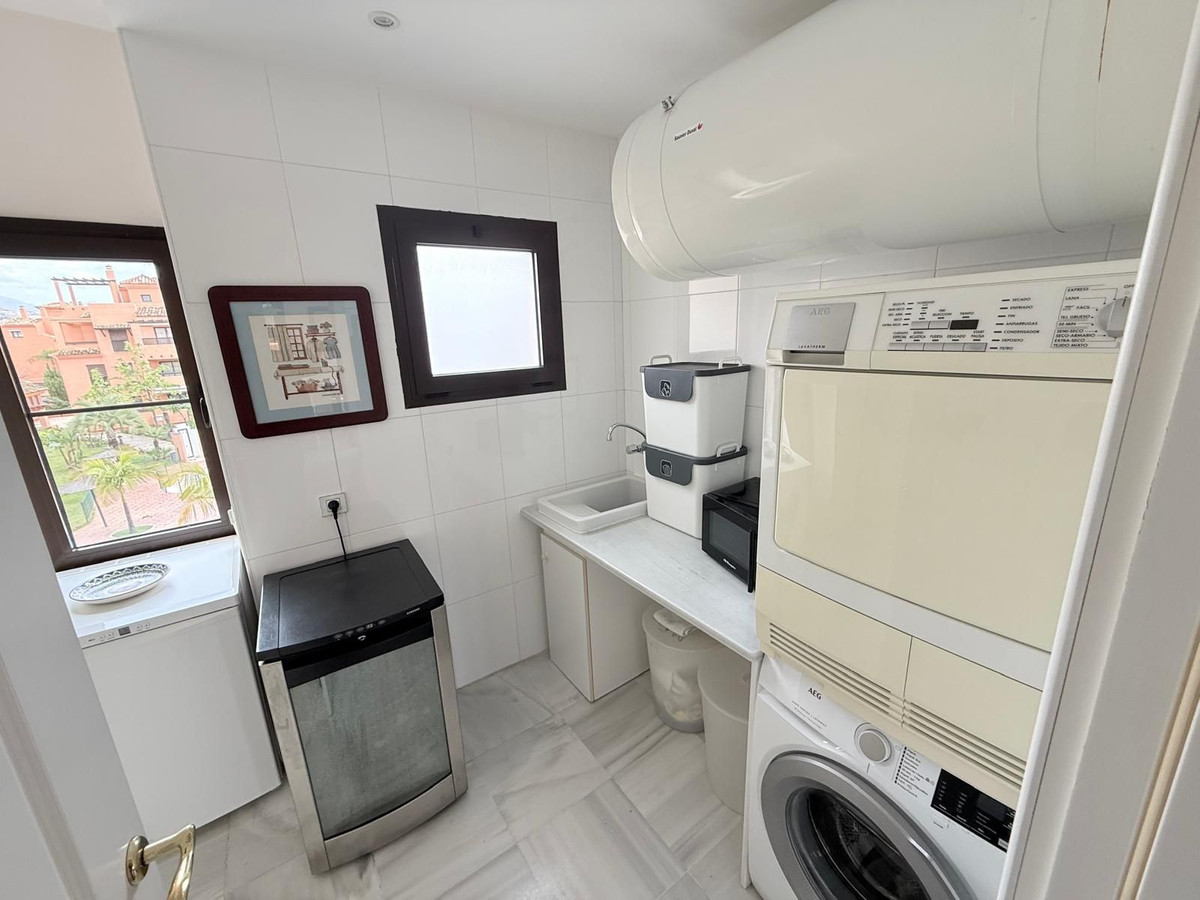 4 Bed Apartment for sale in Hacienda Del Sol Costa Del Sol, Málaga, Spain