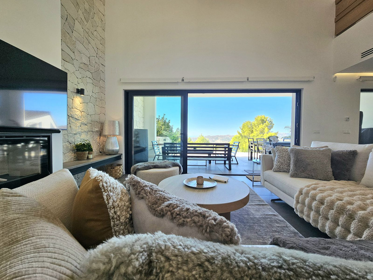 3 Bed Townhouse for sale in Mijas Costa Del Sol, Málaga, Spain