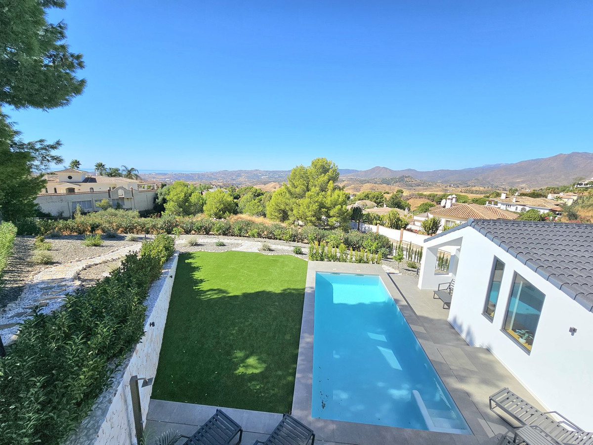 3 Bed Townhouse for sale in Mijas Costa Del Sol, Málaga, Spain
