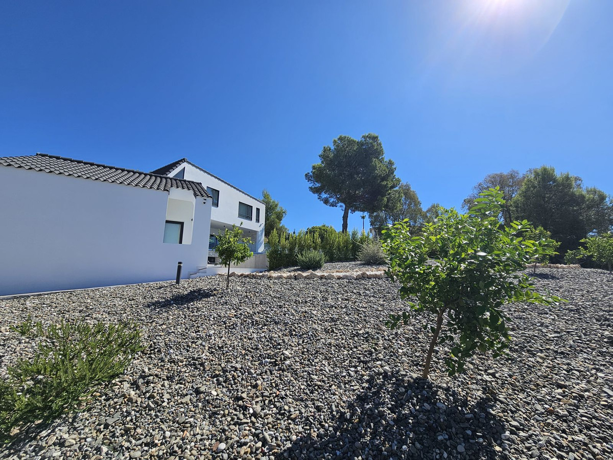 3 Bed Townhouse for sale in Mijas Costa Del Sol, Málaga, Spain