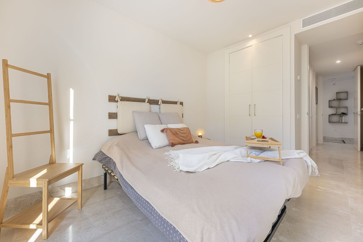 Se vende Apartamento Planta Media de 3 dormitorios en Costa Del Sol, Málaga, España