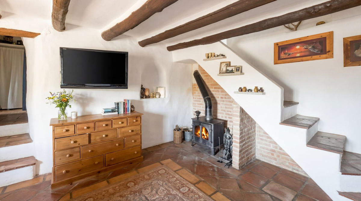 6 Bed Townhouse for sale in Villanueva Del Rosario Costa Del Sol, Málaga, Spain