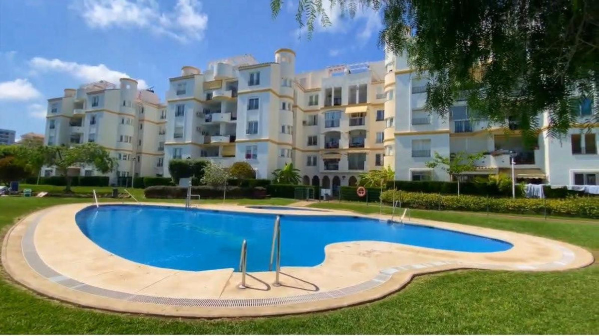 1 Bed Apartment for sale in Benalmadena Costa Del Sol, Málaga, Spain