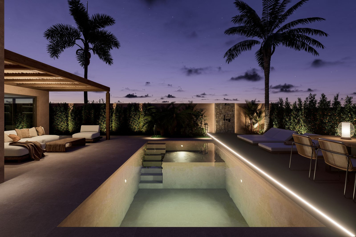 4 Bed Townhouse for sale in San Pedro De Alcántara Costa Del Sol, Málaga, Spain