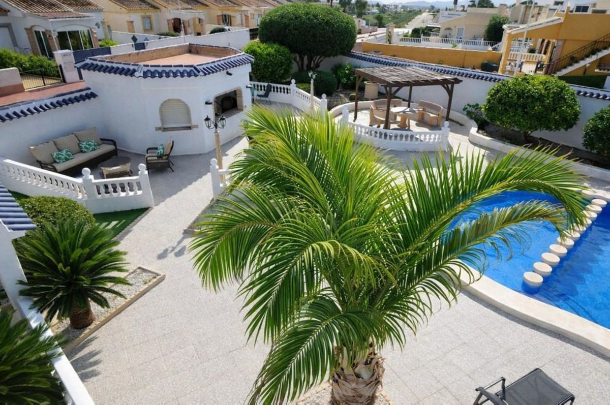 Se vende Villa - Chalet de 5 dormitorios en Costa Calida, Murcia, España