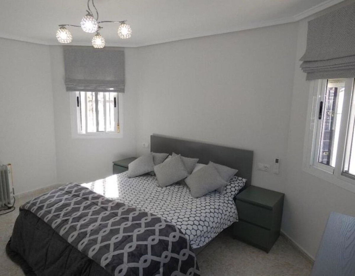 Se vende Villa - Chalet de 5 dormitorios en Costa Calida, Murcia, España