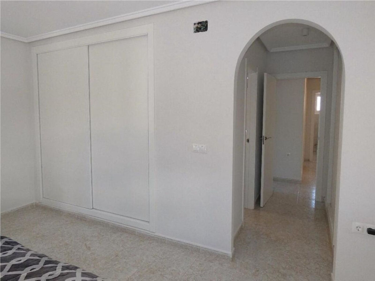 Se vende Villa - Chalet de 5 dormitorios en Costa Calida, Murcia, España