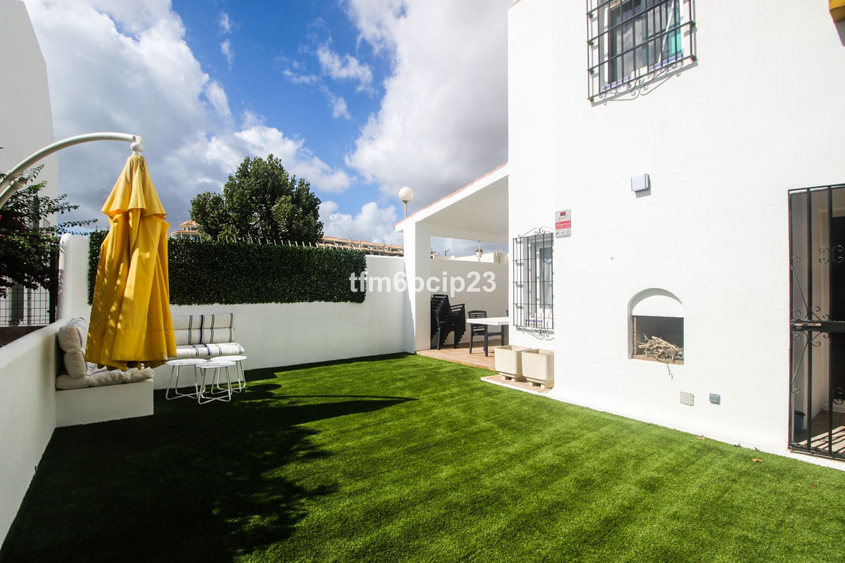 4 Bed Townhouse for sale in Casares Playa Costa Del Sol, Málaga, Spain