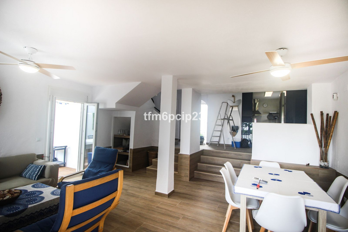 4 Bed Townhouse for sale in Casares Playa Costa Del Sol, Málaga, Spain