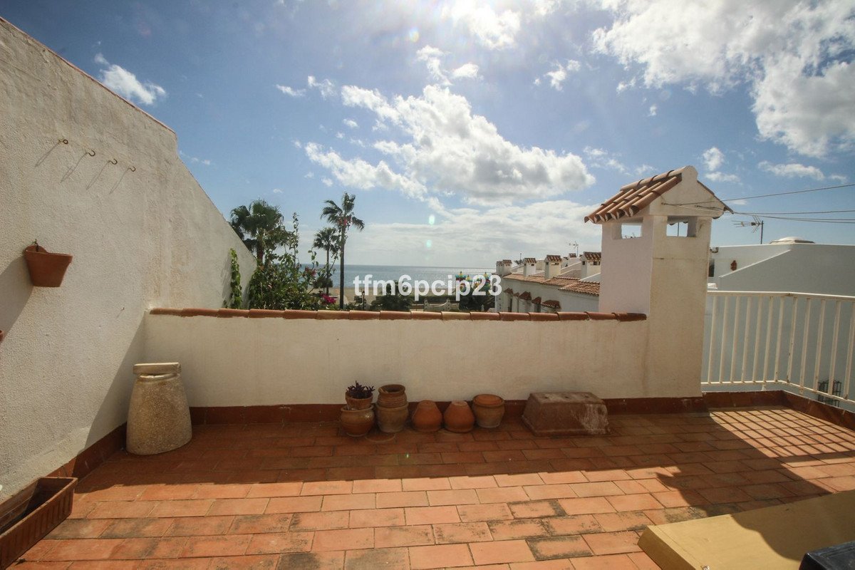 4 Bed Townhouse for sale in Casares Playa Costa Del Sol, Málaga, Spain