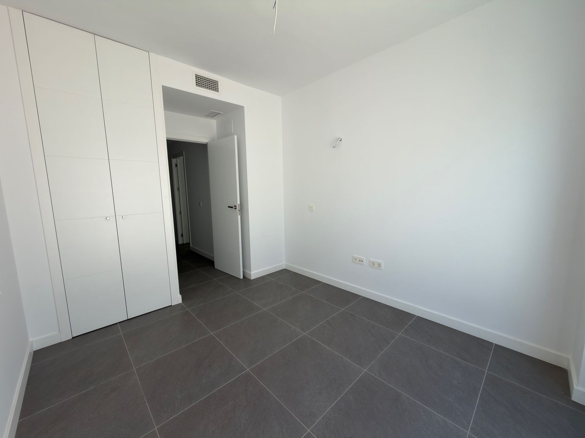 Se vende Apartamento Planta Baja de 2 dormitorios en Costa Del Sol, Málaga, España