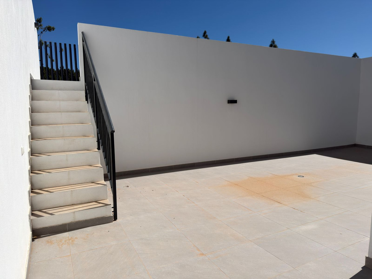 Se vende Apartamento Planta Baja de 2 dormitorios en Costa Del Sol, Málaga, España